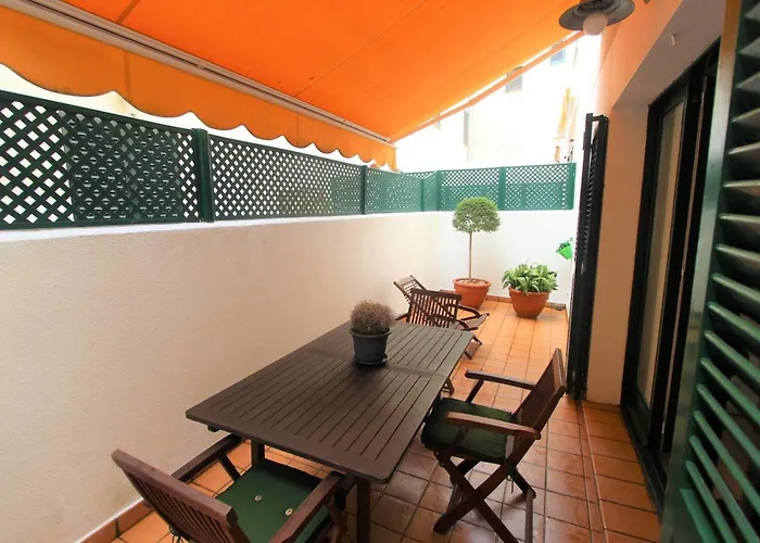 Tossa Apartment *